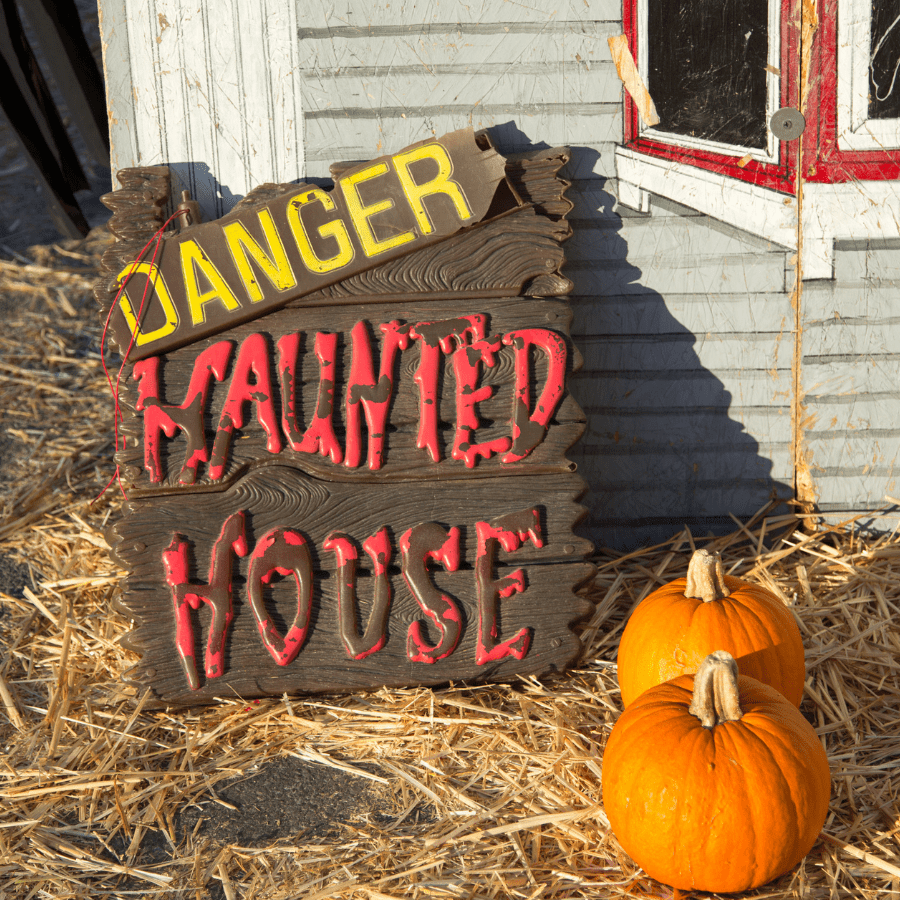 Must-Visit Places in STL for an Unforgettable Halloween
