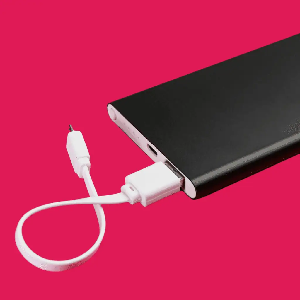 Advanced Packing Tips for the Tech-Savvy Family