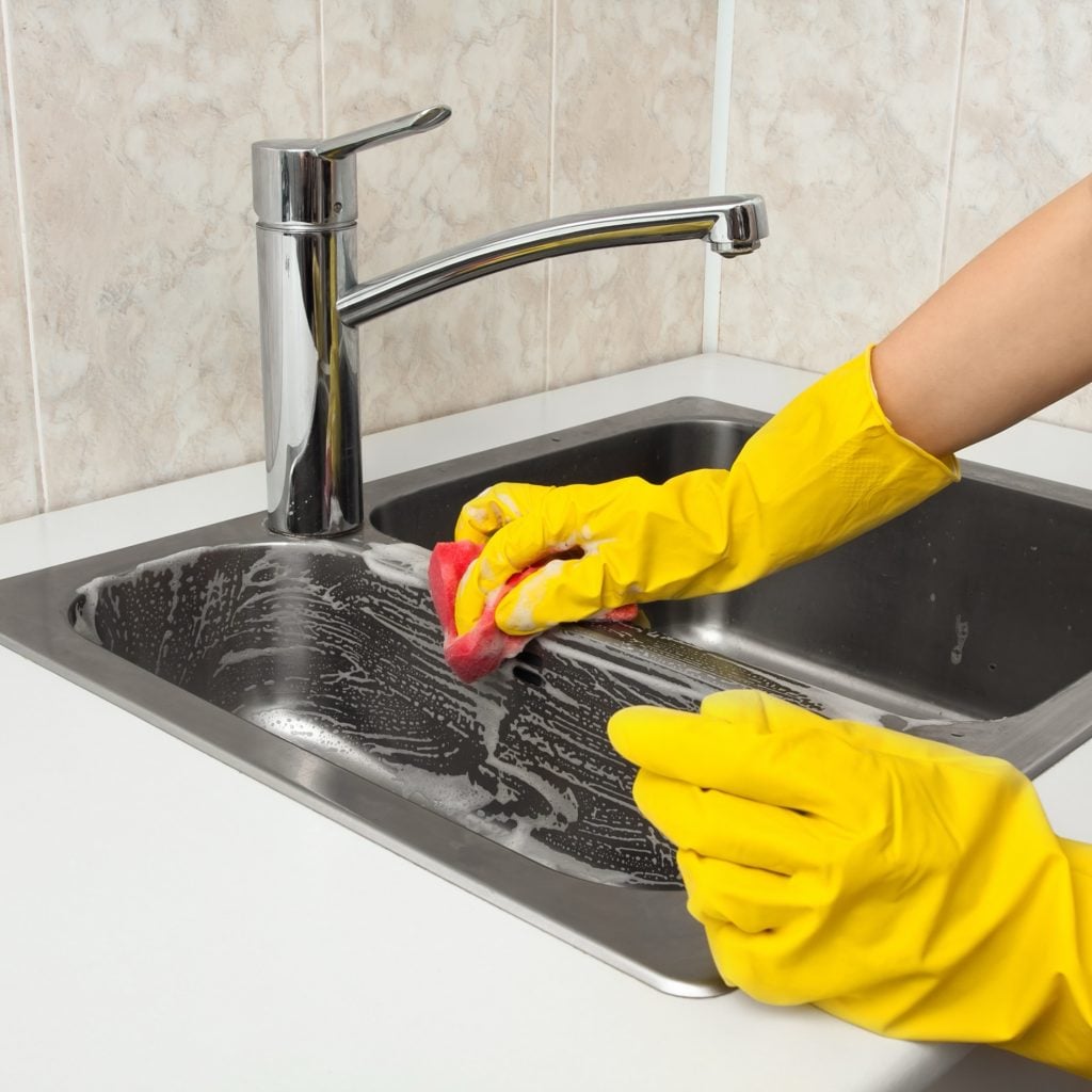 Kitchen: A Spring Cleaning Checklist for Culinary Cleanliness