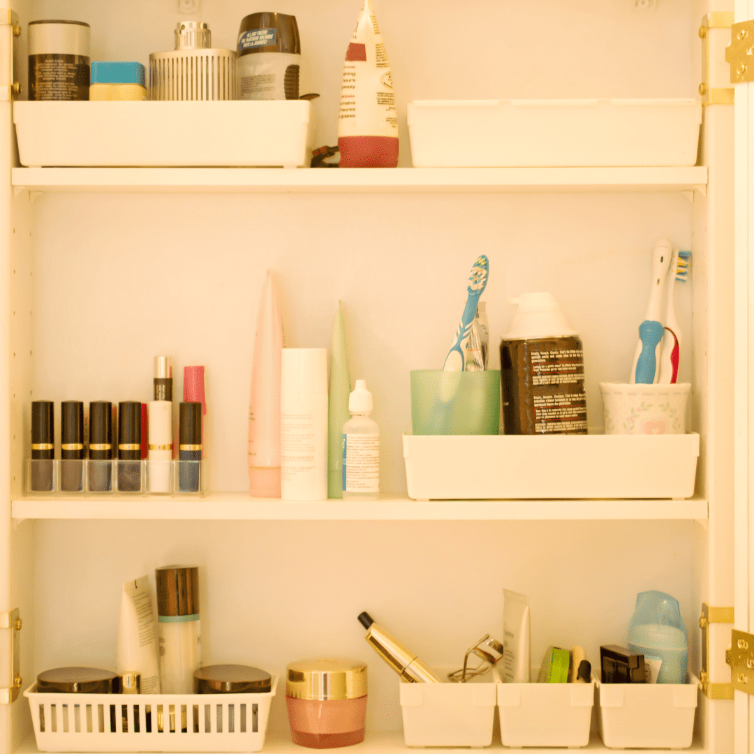 Ways to Organize Medicine Cabinet