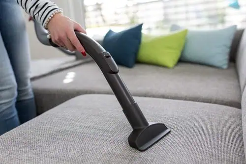 How to Clean Your Living Room in 5 Easy Steps