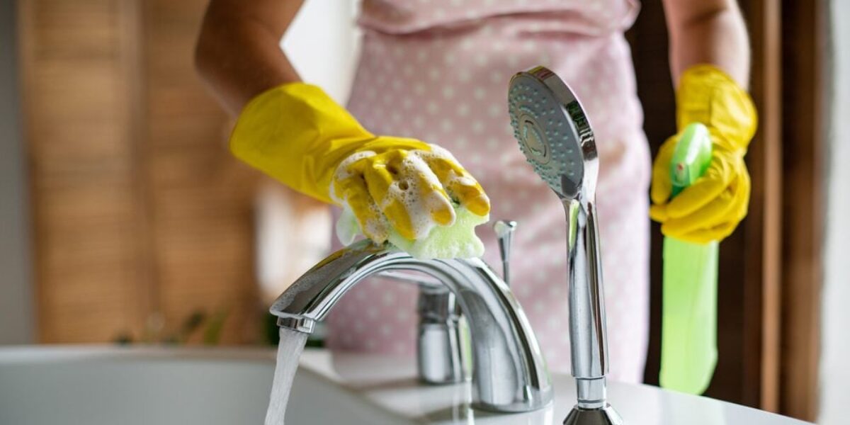 10 Tips for Bathroom Cleaning