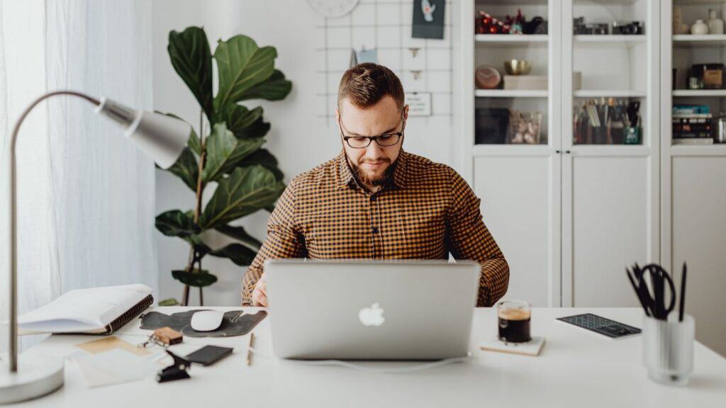 A clean space also enhances creativity and mental clarity